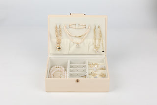 Elegance Beige Jewelry Organizer