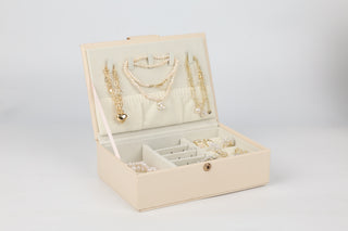 Elegance Beige Jewelry Organizer