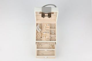 Chérie Belle Jewelry Case